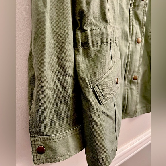 Talbots Women’s Green Utility Jacket – Size M – NWT - Picture 3 of 8